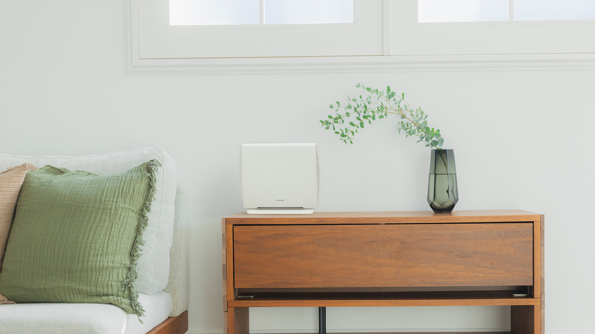 AC-10 air purifier